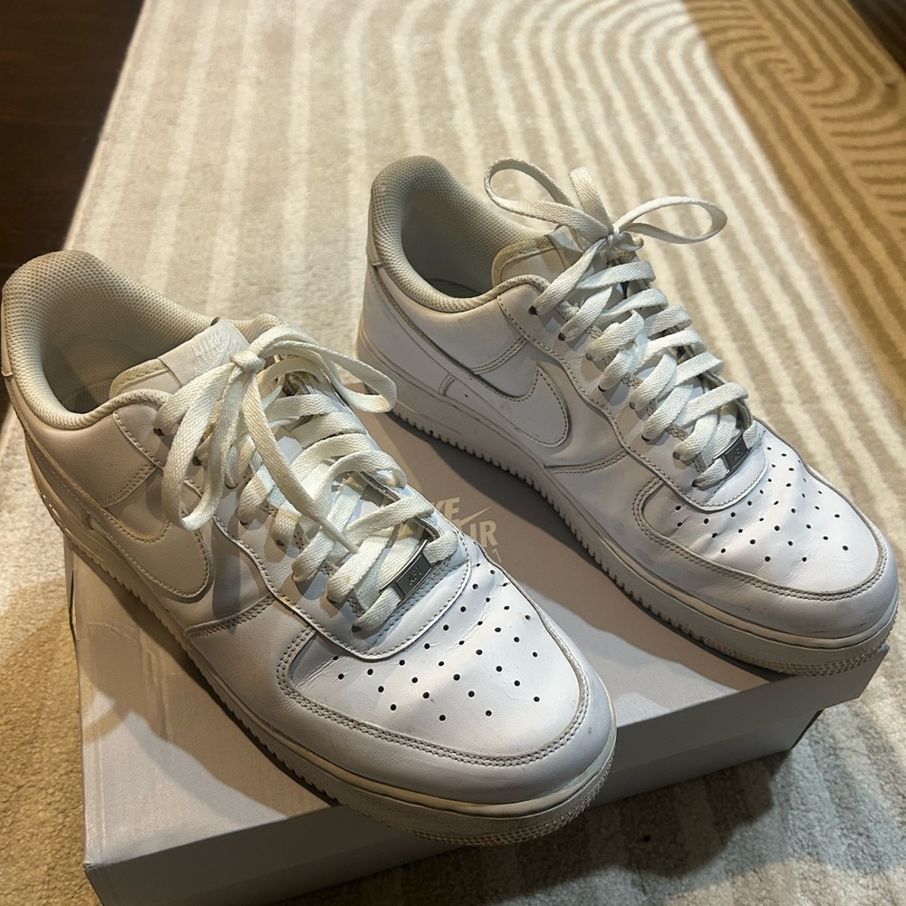 Nike Men's Classic White Sneakers